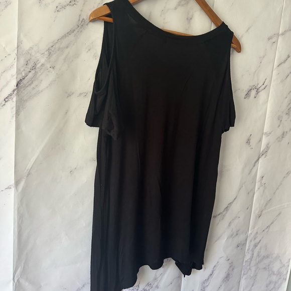 BLACK COLD SHOULDER SHORT SLEEVE TOP BLACK WOMENS LARGE - Picture 11 of 12